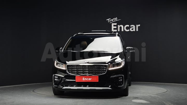 Kia Carnival 2020 — 3