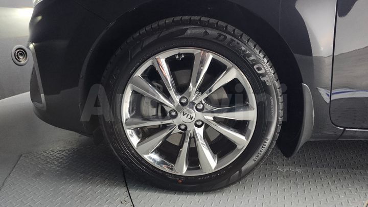 Kia Carnival 2020 — 5