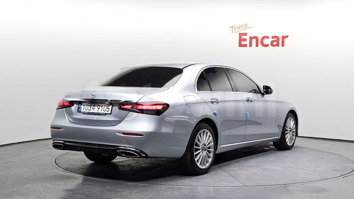 Mercedes-Benz E Class 2021 — 2