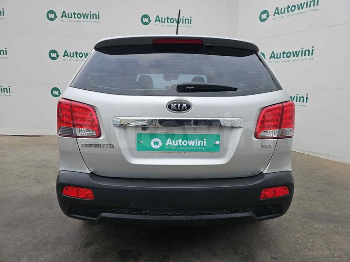 Kia Sorento 2010 — 4