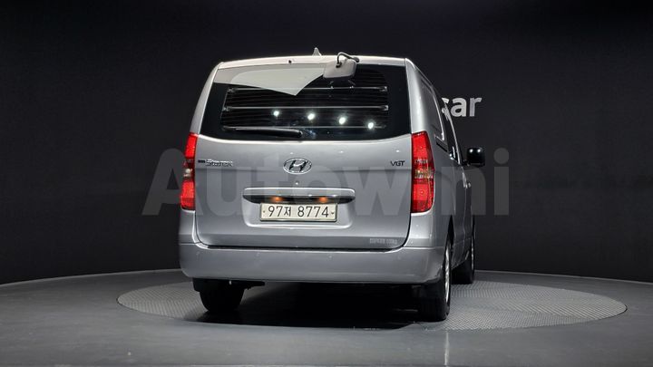 Hyundai Starex 2017 — 5