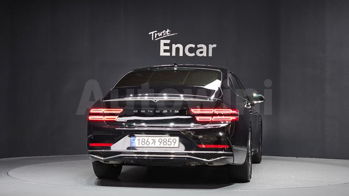 Genesis G80 2025 — 4