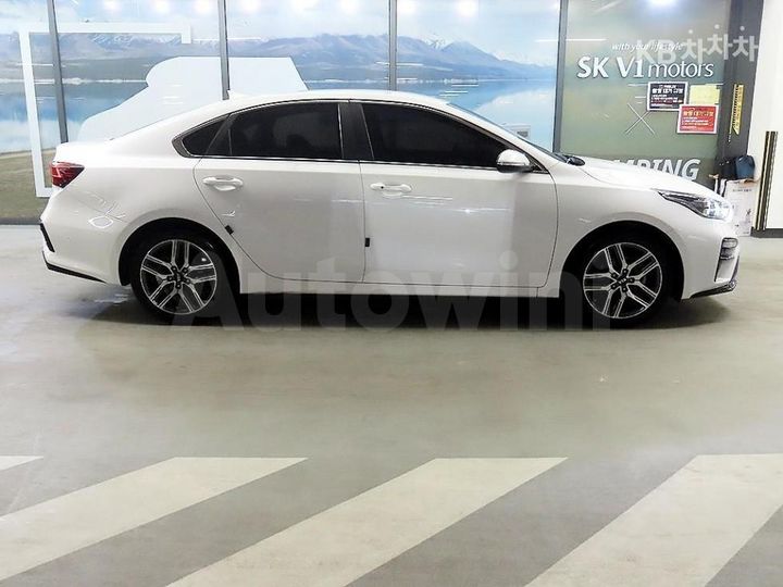 Kia K3 2019 — 3