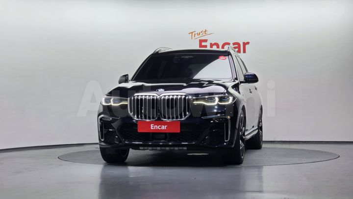 BMW X7 2021 — 3