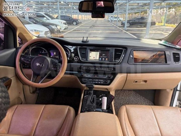 Kia Carnival 2017 — 4