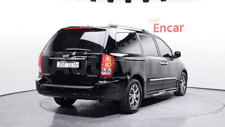 Kia Carnival 2014 — 2