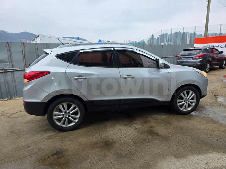 Hyundai Tucson 2011 — 4