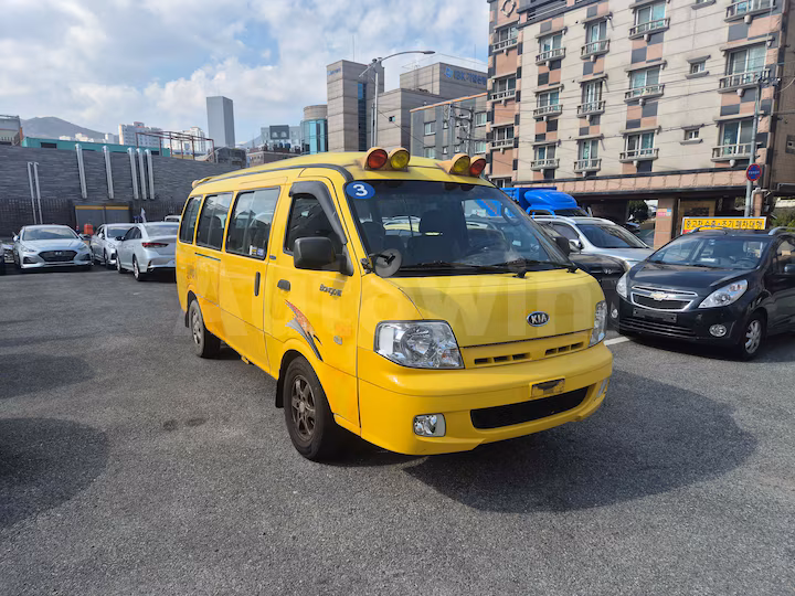 Kia Bongo3 Minibus 2005 — 2