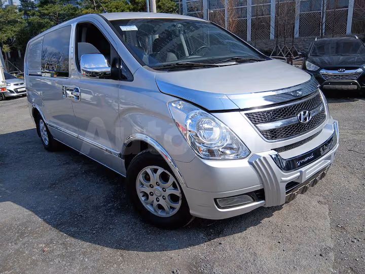 Hyundai Starex 2008 — 2
