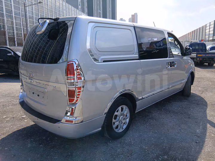 Hyundai Starex 2008 — 5