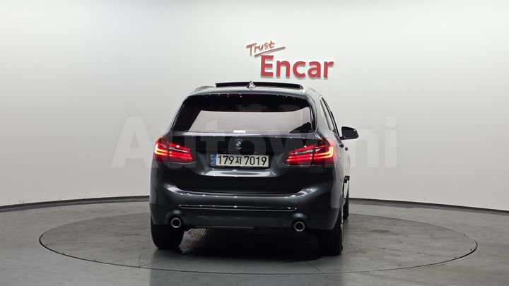 BMW 2 Series 2021 — 4