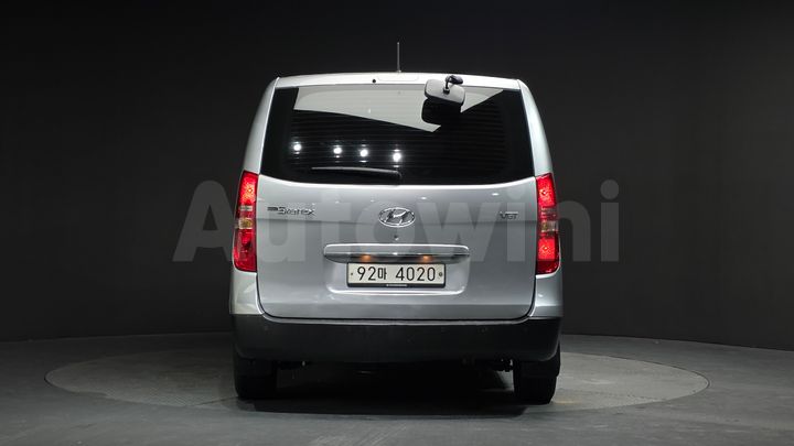 Hyundai Starex 2019 — 4