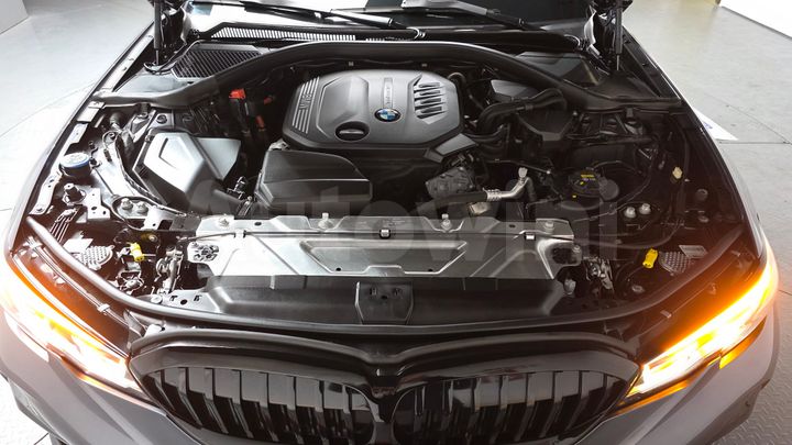 BMW 3 Series 2021 — 5