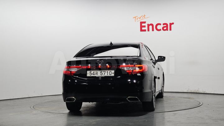 Hyundai Grandeur 2017 — 4