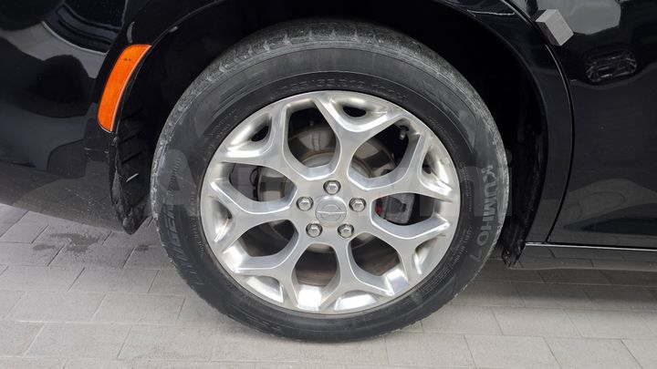 Chrysler 300C 2016 — 5