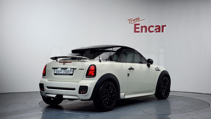 Mini Coupe
