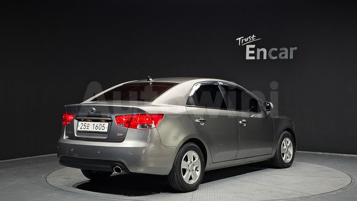 Kia Forte 2012 — 2
