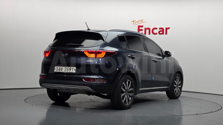 Kia Sportage 2018 — 2