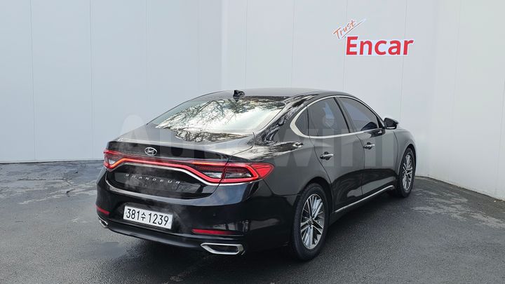 Hyundai Grandeur 2017 — 2