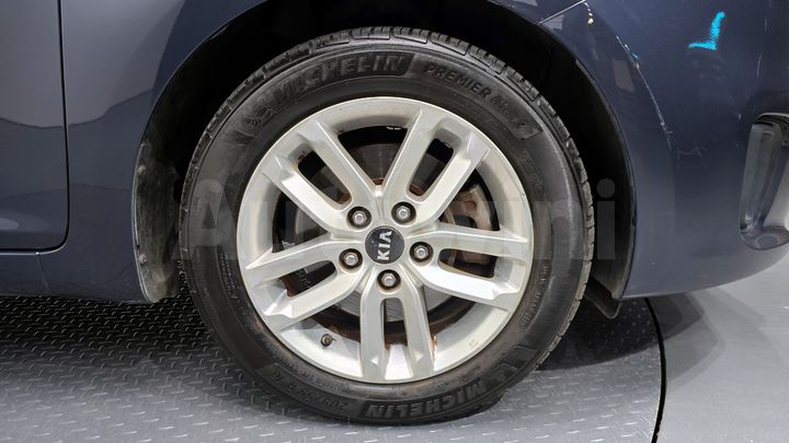 Kia Carens 2014 — 5