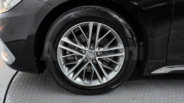 Hyundai Grandeur 2017 — 5