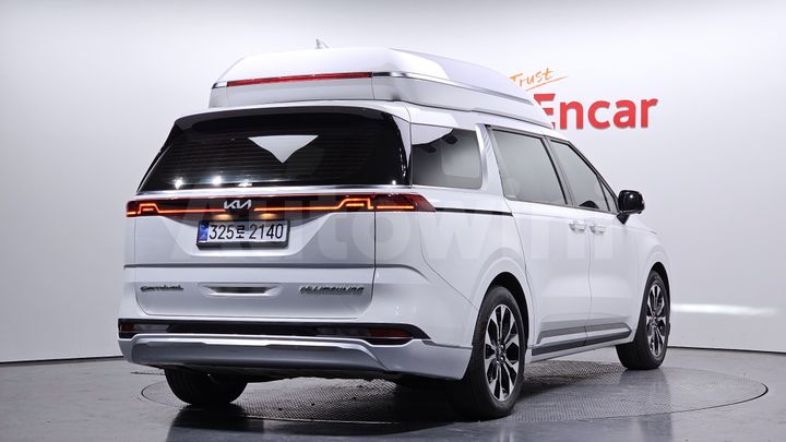 Kia Carnival 2021 — 2