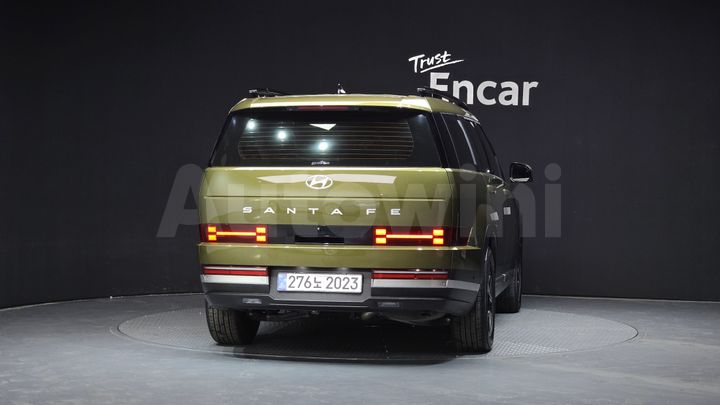 Hyundai SantaFe 2025 — 4