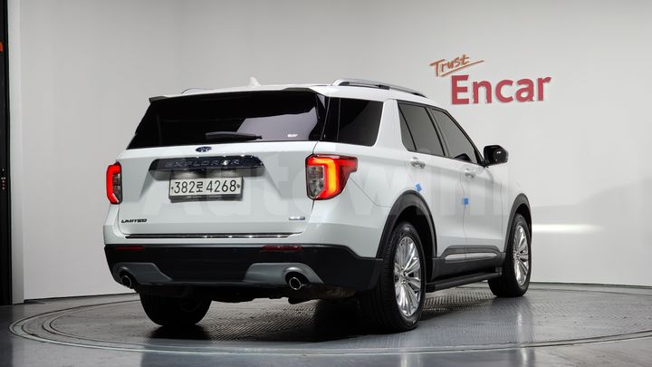 Ford Explorer 2020 — 2