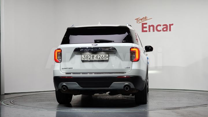 Ford Explorer 2020 — 4