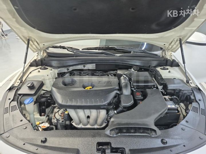 Kia K5 2016 — 5