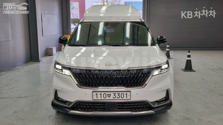 Kia Carnival 2022 — 3