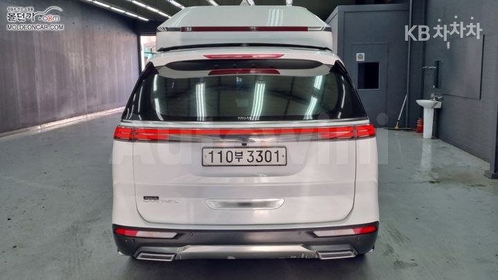 Kia Carnival 2022 — 4