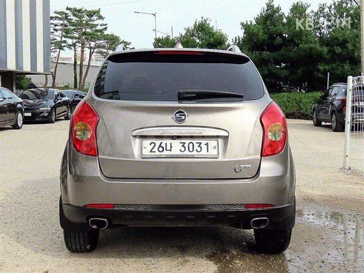 KGM (Ssangyong) Korando 2011 — 4