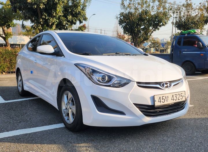 Hyundai Avante 2015 — 2