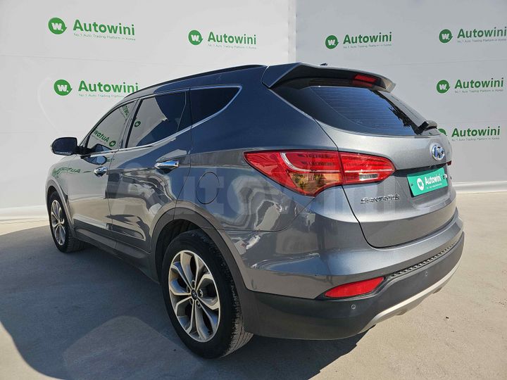 Hyundai SantaFe 2015 — 3