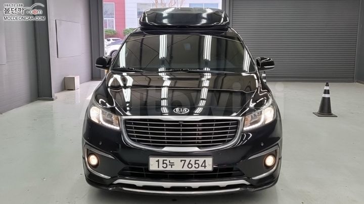 Kia Carnival 2015 — 3
