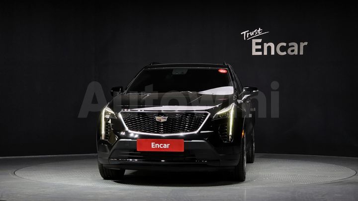 Cadillac XT4 2023 — 3