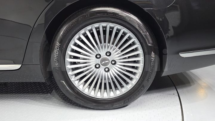 Genesis G90 2019 — 5