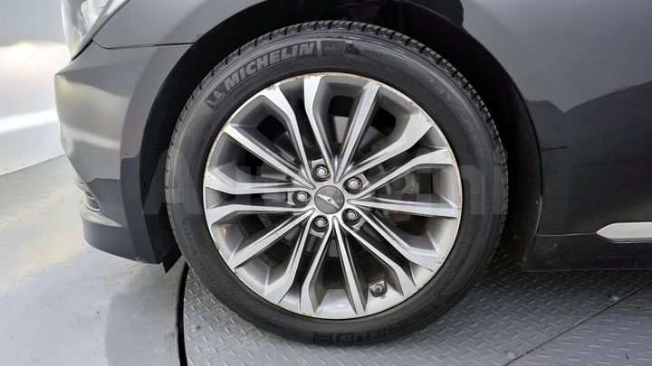 Hyundai Genesis 2015 — 5