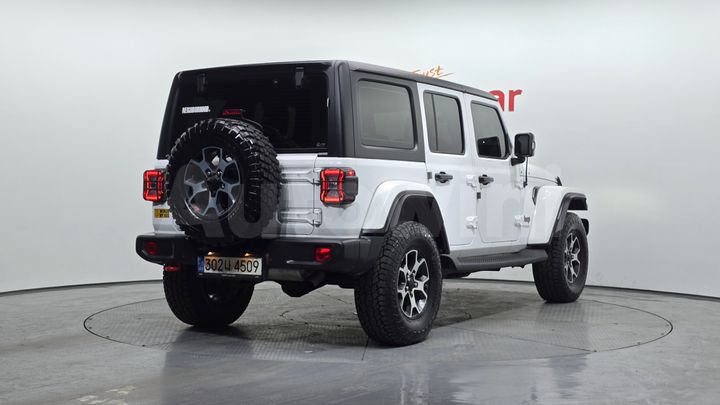 Jeep Wrangler 2022 — 2