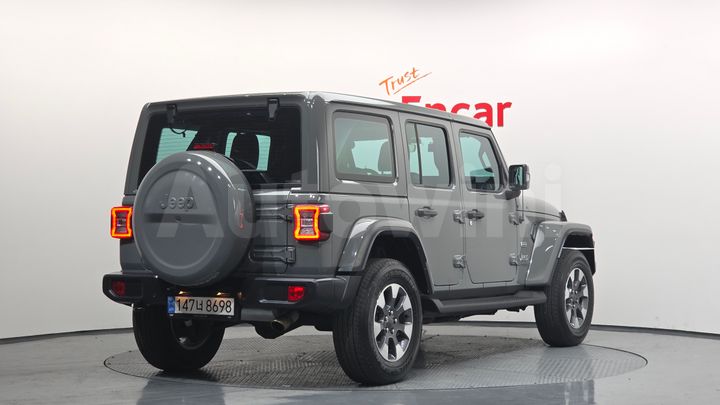 Jeep Wrangler 2022 — 2