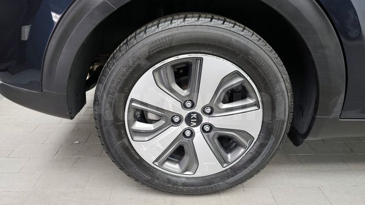 Kia Niro 2017 — 5