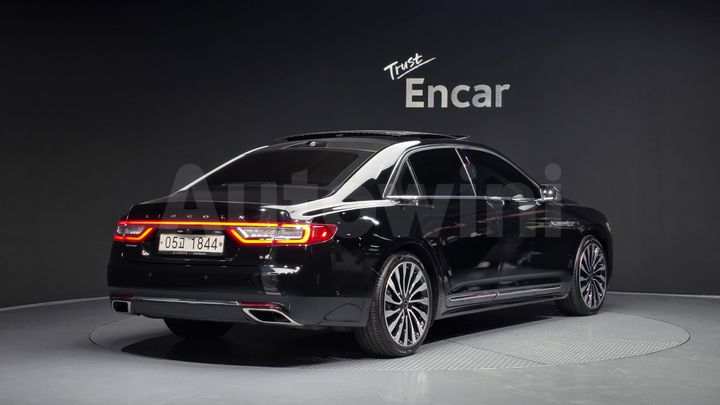 Lincoln Continental