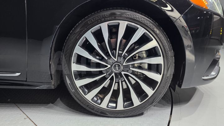 Lincoln Continental