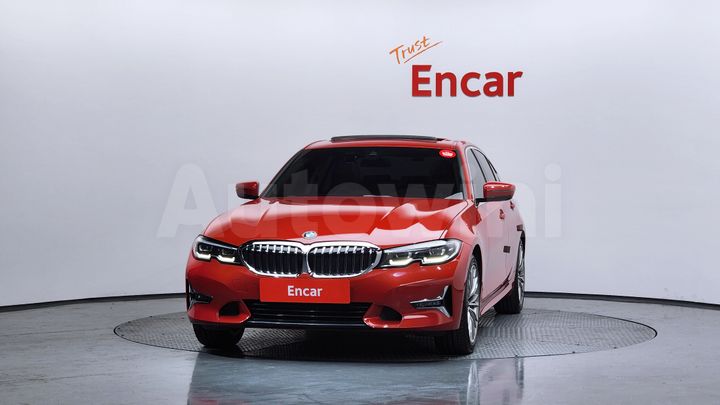 BMW 3 Series 2019 — 3