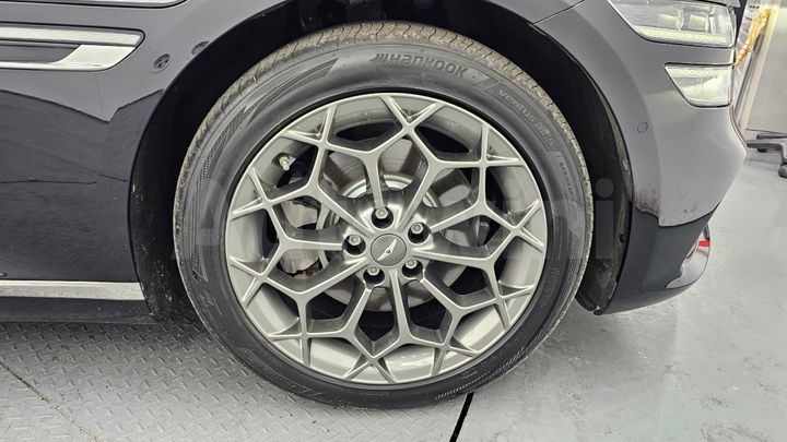 Genesis G80 2021 — 4