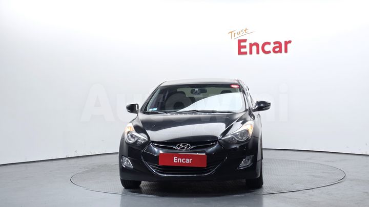 Hyundai Avante 2012 — 3