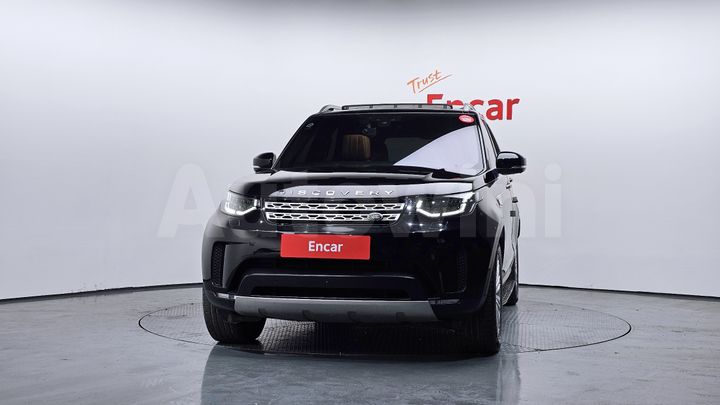 Land Rover Discovery 2018 — 3