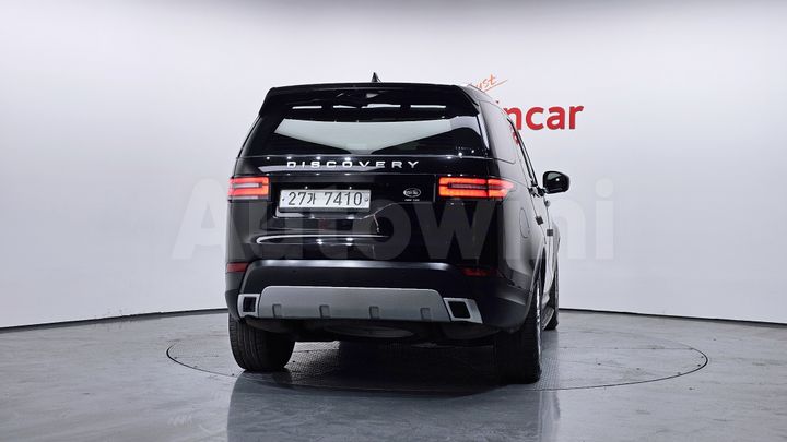 Land Rover Discovery 2018 — 4