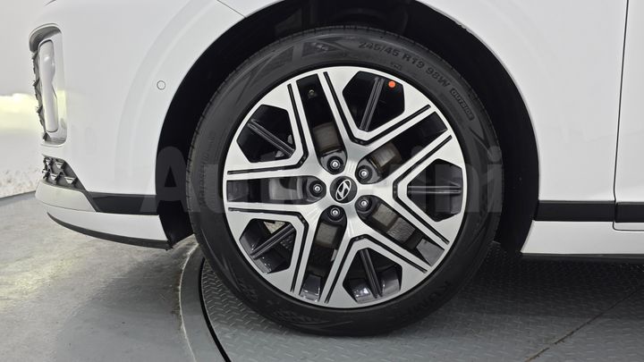 Hyundai Grandeur 2023 — 5